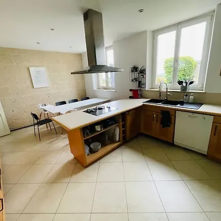 Domaine Du Panorama - 14 Personnes Вилла Montbazin